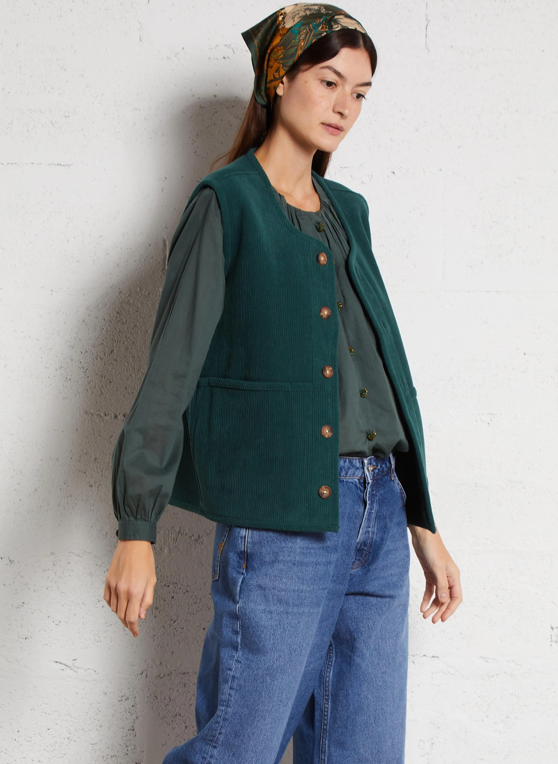 BARNEY - Chaqueta de cuello redondo reversible de sherpa. en verde