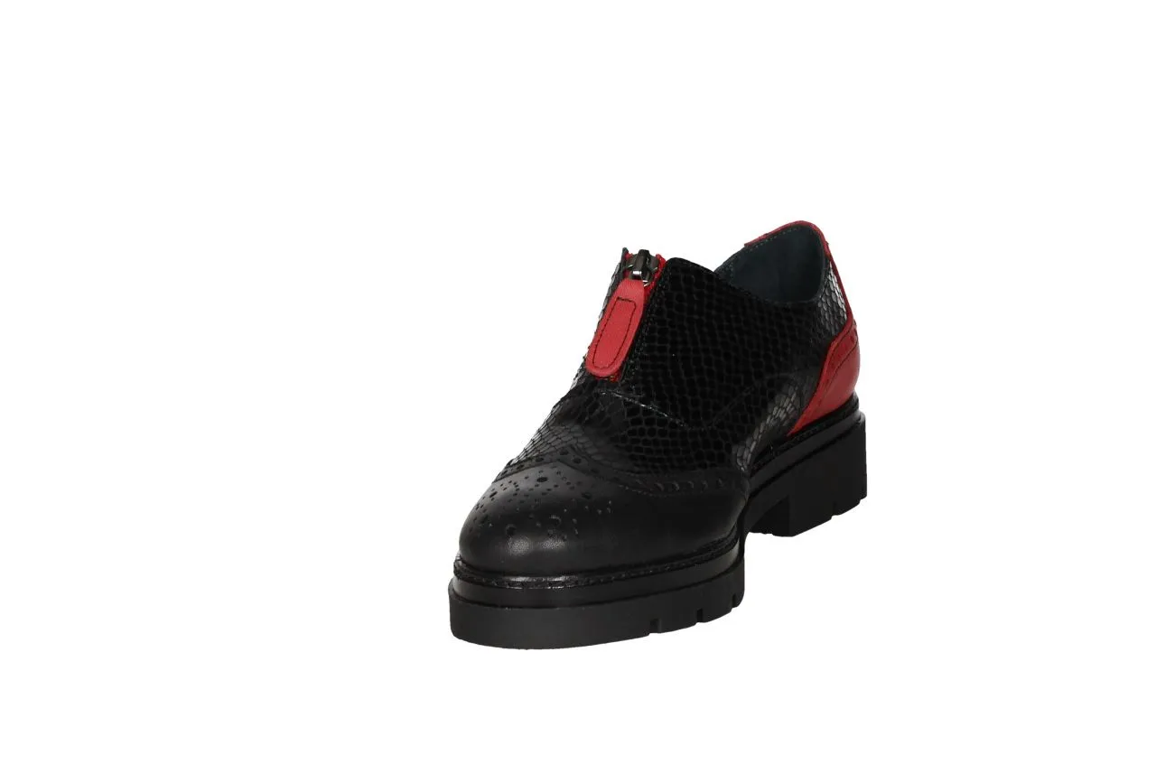 Blucher Cremallera Grabado Negro Pala Vega Talon Rojo