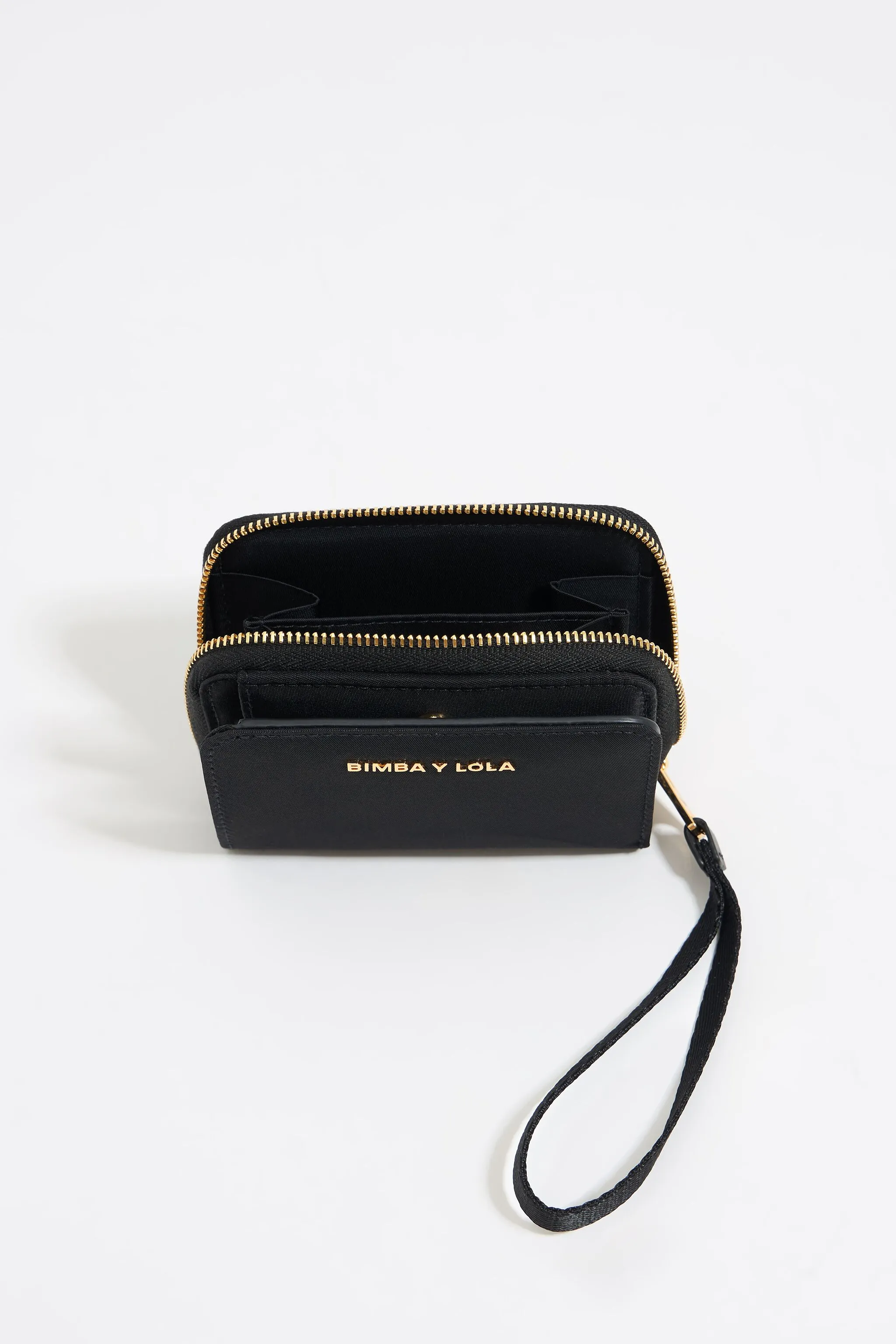 Cartera solapa nylon negra