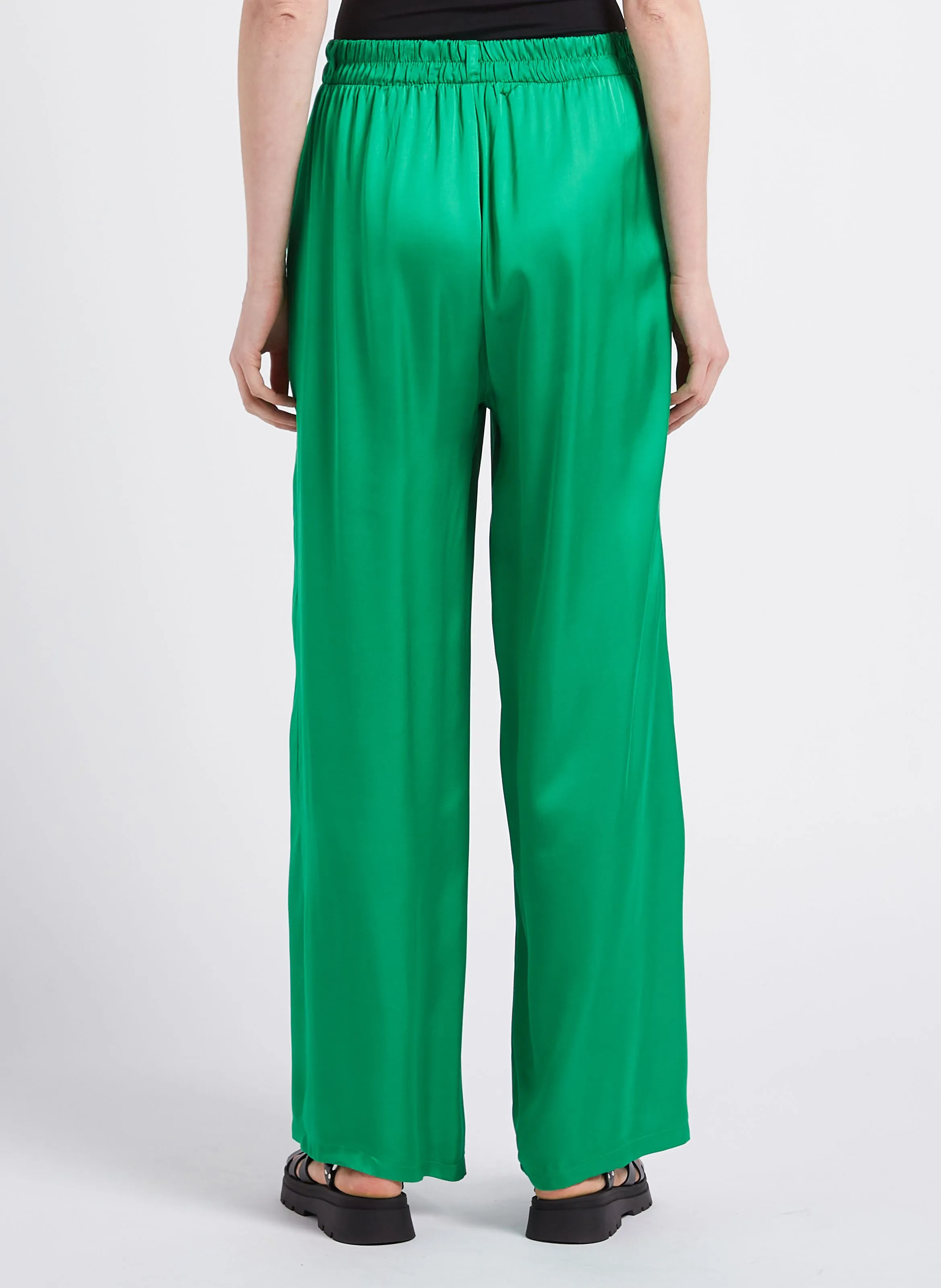 PAROCKY - Pantalón ancho satinado en verde