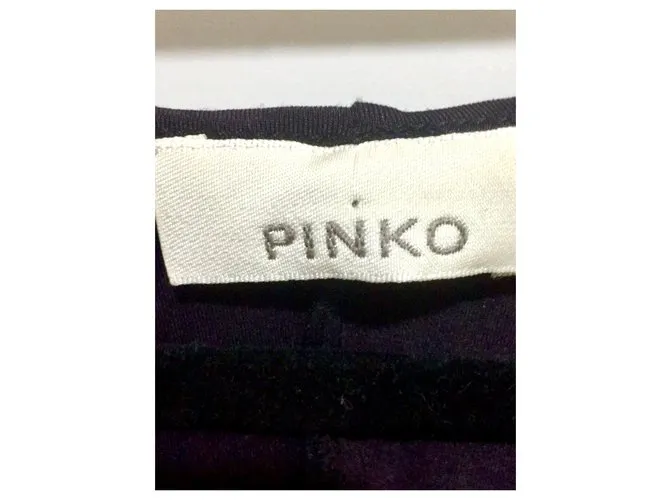 Pinko Vestido negro con lentejuelas rosadas 