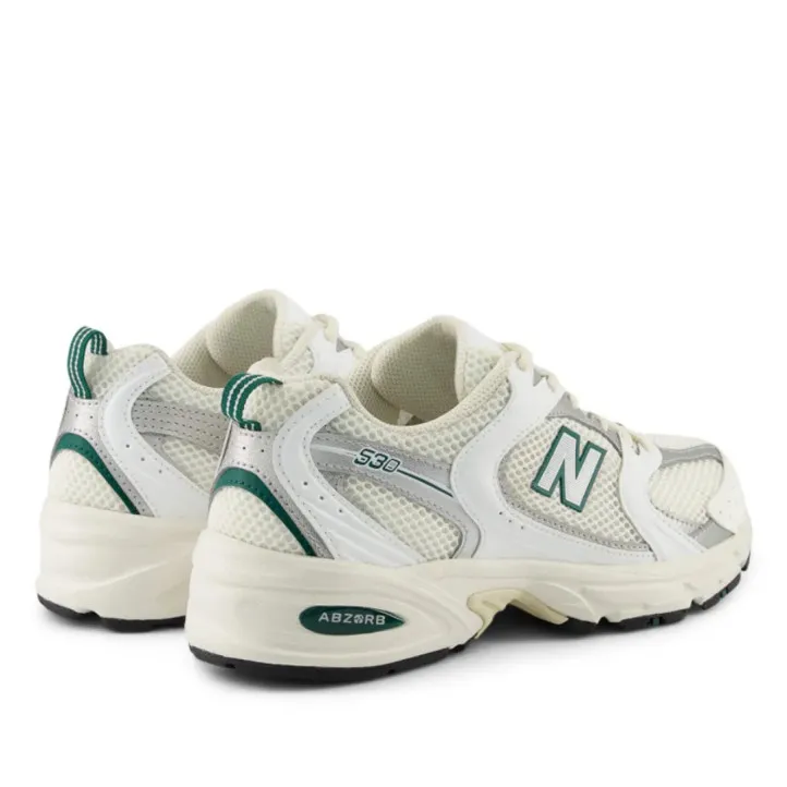 Zapatillas urban New Balance 530 sea salt con white y marsh green