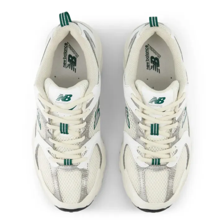 Zapatillas urban New Balance 530 sea salt con white y marsh green