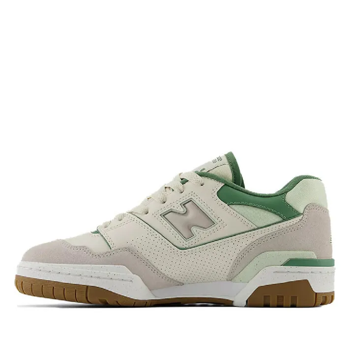 Zapatillas urban New Balance 550 linen con natural mint y mallard green